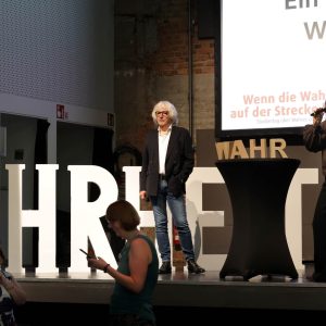 07.09.2026 / Studientag über Wahres und Unwahres /PFARRERINNEN- UND PFARRERVEREIN IN DER EVANGELISCHEN KIRCHE IN HESSEN UND NASSAU E.V. / Evangelische Frauen in Hessen und Nassau e.V. / jugend-kultur-kirche sankt peter /