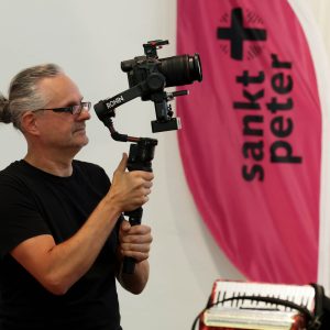07.09.2026 / Studientag über Wahres und Unwahres /PFARRERINNEN- UND PFARRERVEREIN IN DER EVANGELISCHEN KIRCHE IN HESSEN UND NASSAU E.V. / Evangelische Frauen in Hessen und Nassau e.V. / jugend-kultur-kirche sankt peter /