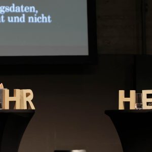 07.09.2026 / Studientag über Wahres und Unwahres /PFARRERINNEN- UND PFARRERVEREIN IN DER EVANGELISCHEN KIRCHE IN HESSEN UND NASSAU E.V. / Evangelische Frauen in Hessen und Nassau e.V. / jugend-kultur-kirche sankt peter /