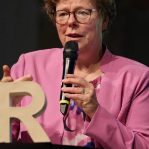 07.09.2026 / Studientag über Wahres und Unwahres /PFARRERINNEN- UND PFARRERVEREIN IN DER EVANGELISCHEN KIRCHE IN HESSEN UND NASSAU E.V. / Evangelische Frauen in Hessen und Nassau e.V. / jugend-kultur-kirche sankt peter /